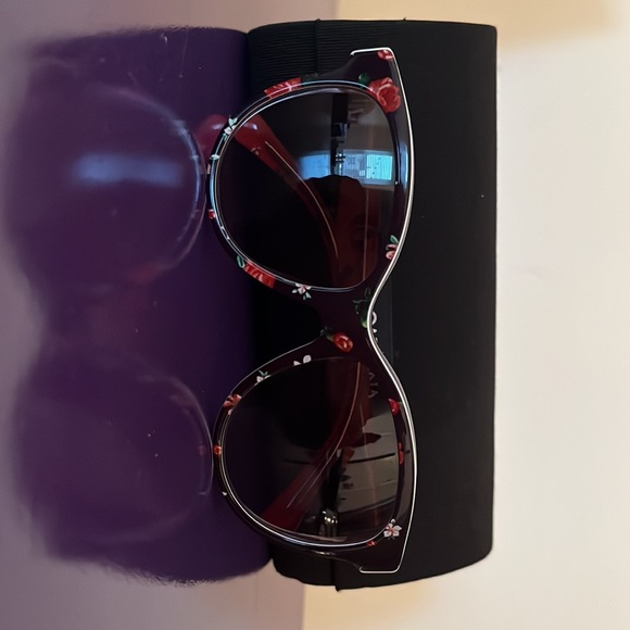 Dolce and Gabbana Kids Sunglasses - Picture 3 of 4